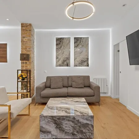 Apartment Hr Quai Augustins - Notre Dame Paris